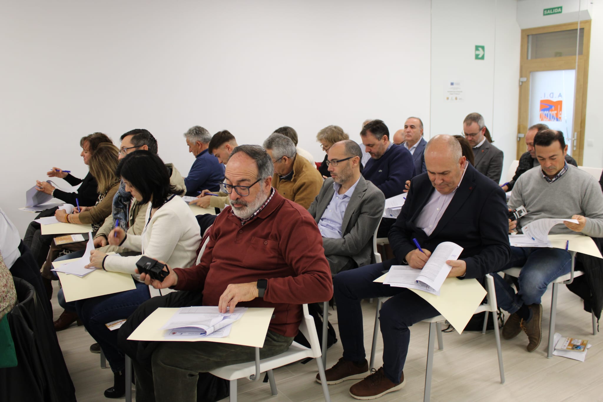 4_Firma_Contratos_19-12-25.jpeg